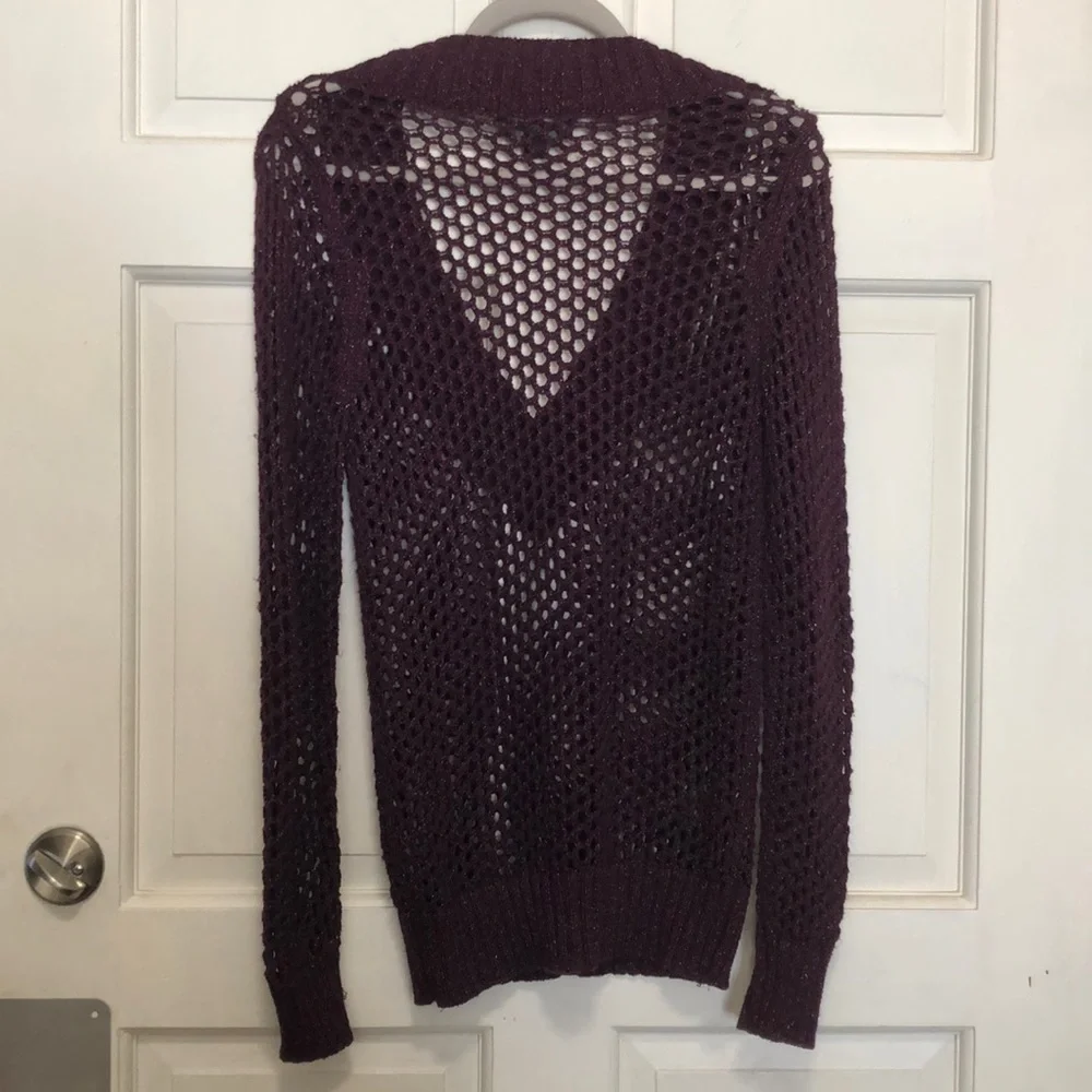 Express Women’s V-Neck Pullover Mesh Knit Sweater Size Medium